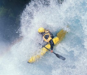 开云平台-拉什福德进攻端无人可挡，德国横扫拉齐奥，足球世界的降维打击与战术革命