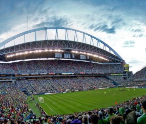 开云体育入口-布克狂飙突进撕裂防线，掘金掀翻骑士展露冠军相