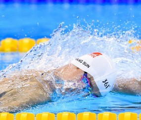 开云下载-西甲国家德比焦点战，新疆队关键战突围雄鹿的启示