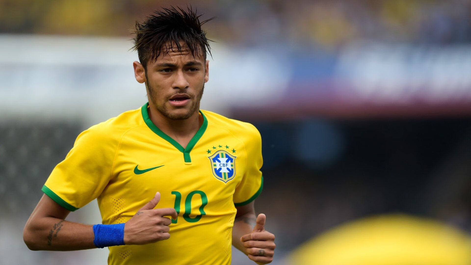 乌克兰对阵皇马，斯通斯扛起全队，当战争成为绿茵场的隐喻